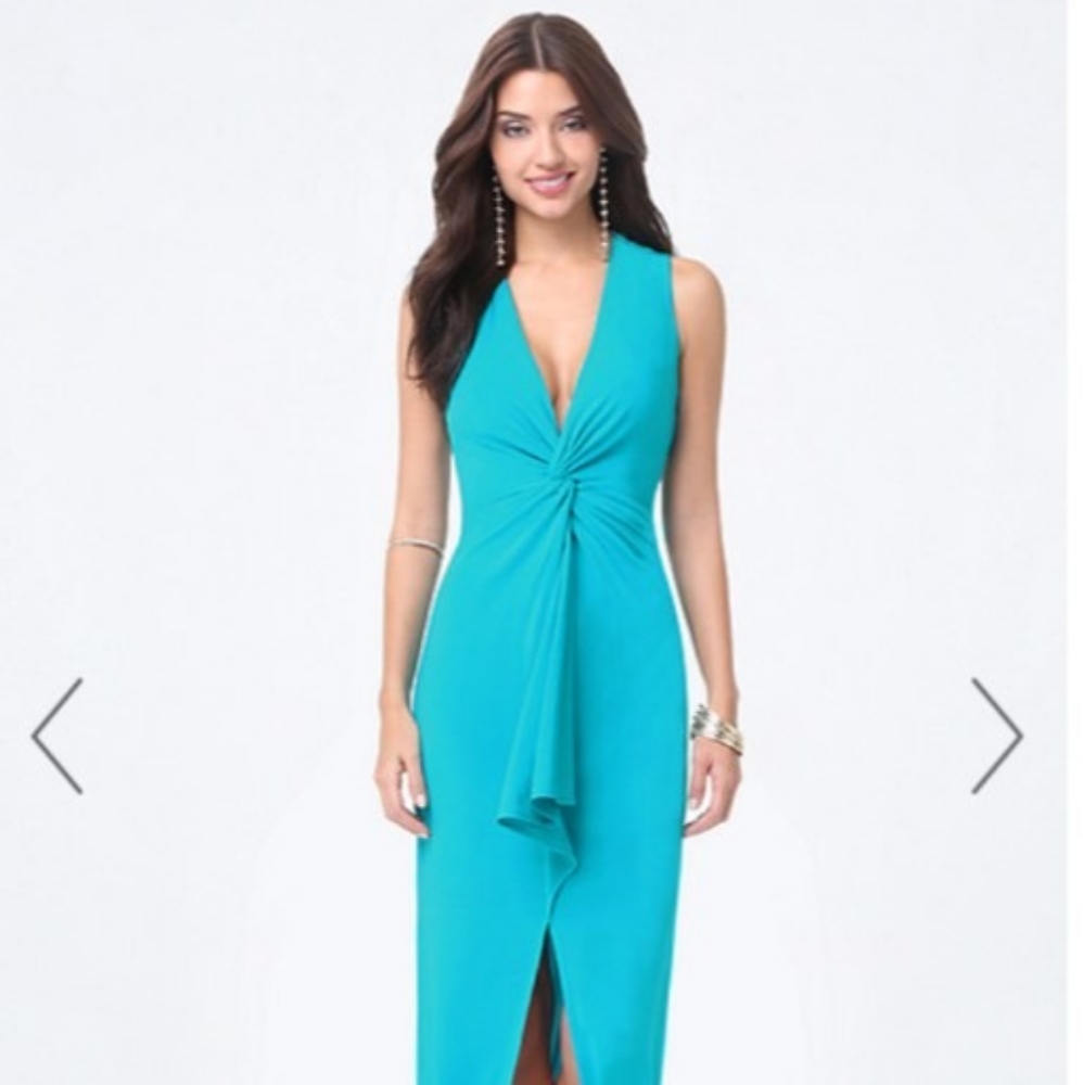 Slinky Twist Front Gown Bebe Medium NWT 😍